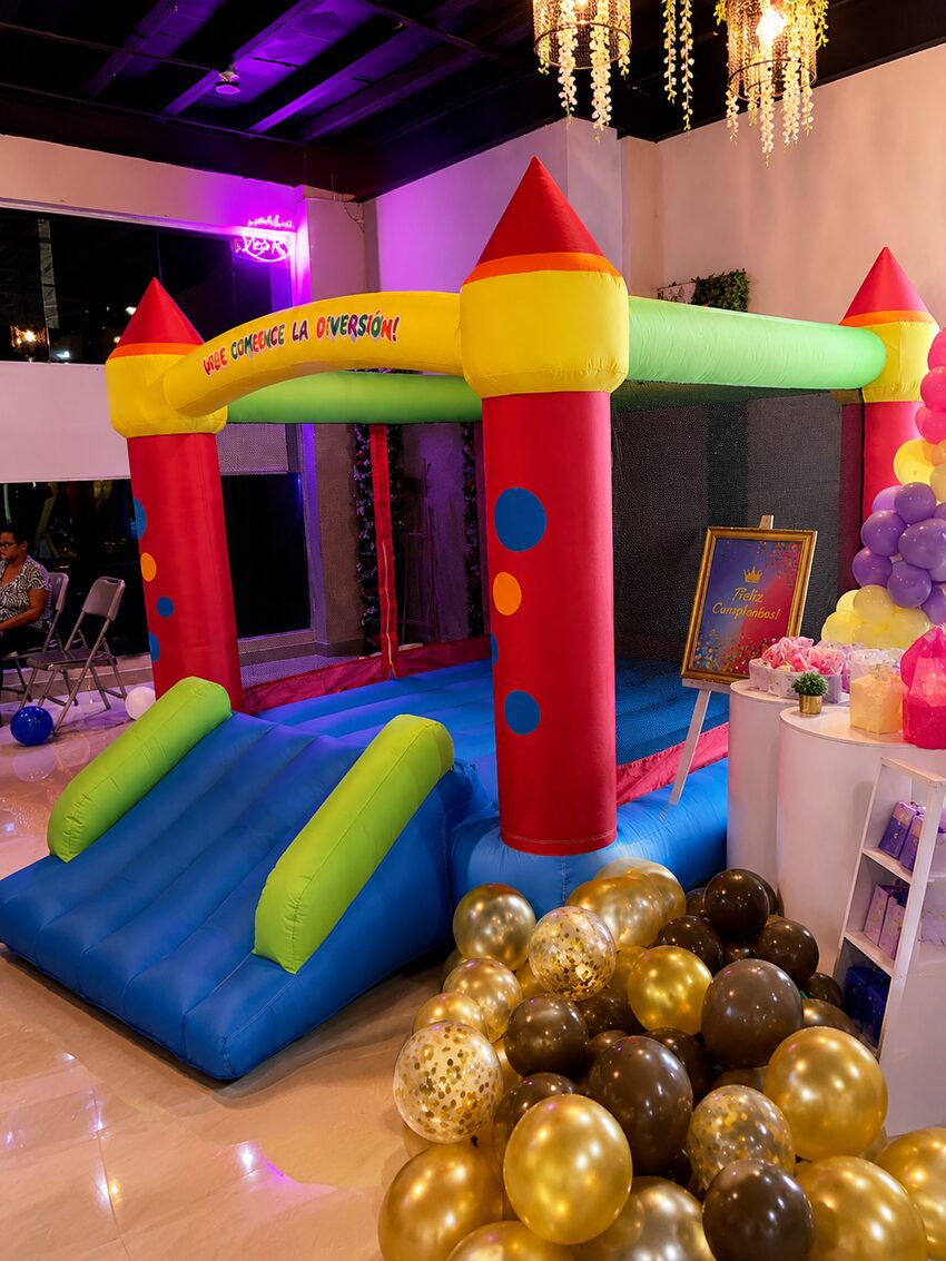 Brinca brinca inflable con operador